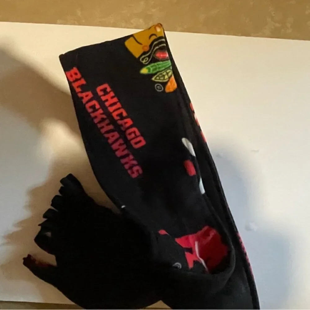 Chicago Blackhawks Fleece Scarf Traditional Pattern